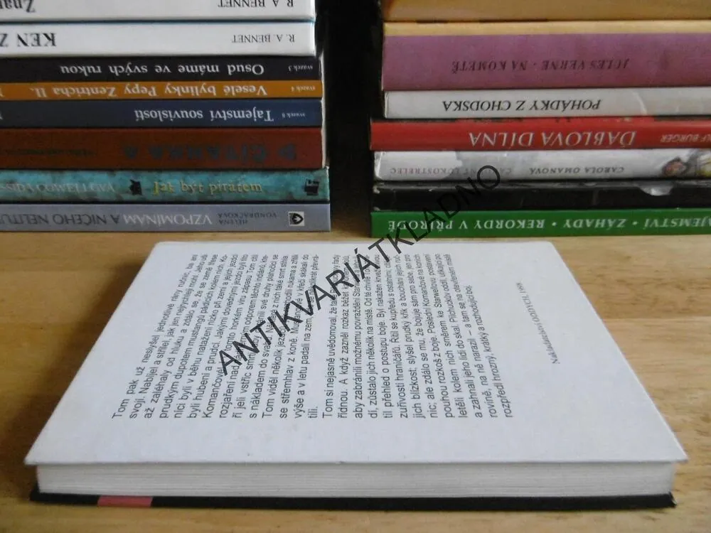 HŘMÍCÍ STÁDO, ZANE GREY, GLAJC, **an