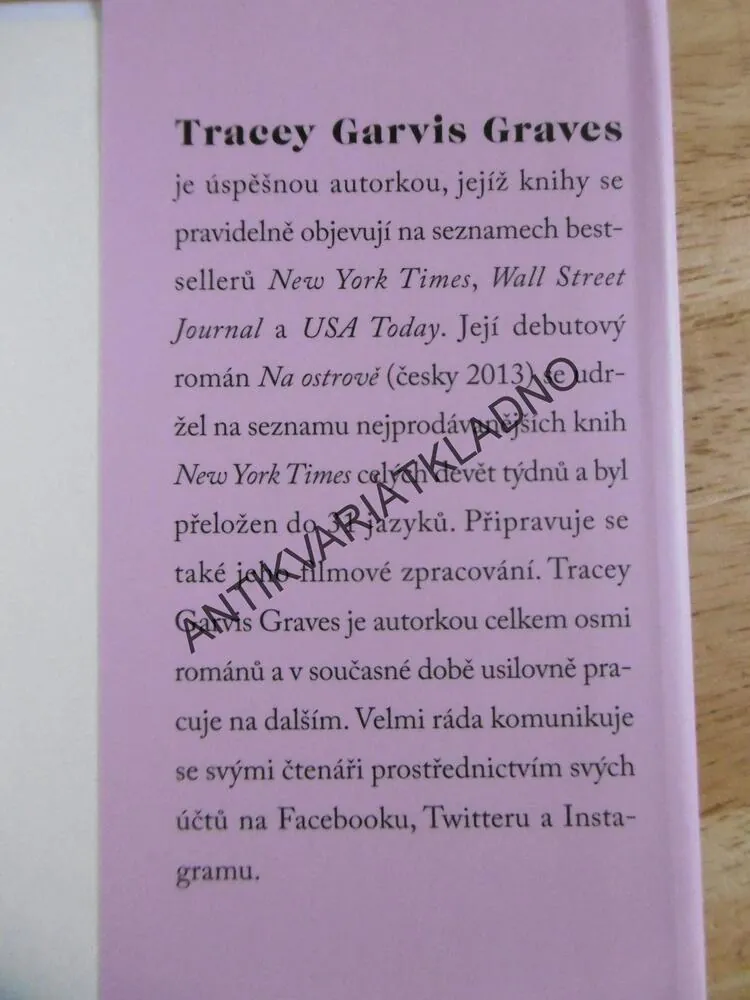 HOLKA, KTEROU KDYSI ZNAL, TRACEY GARVIS GRAVES, **an