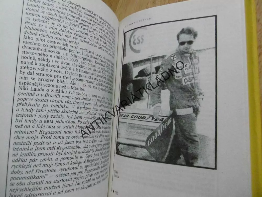 NIKI LAUDA, MÉ ROKY S FERRARI , ZÁVODY FORMULE, **an