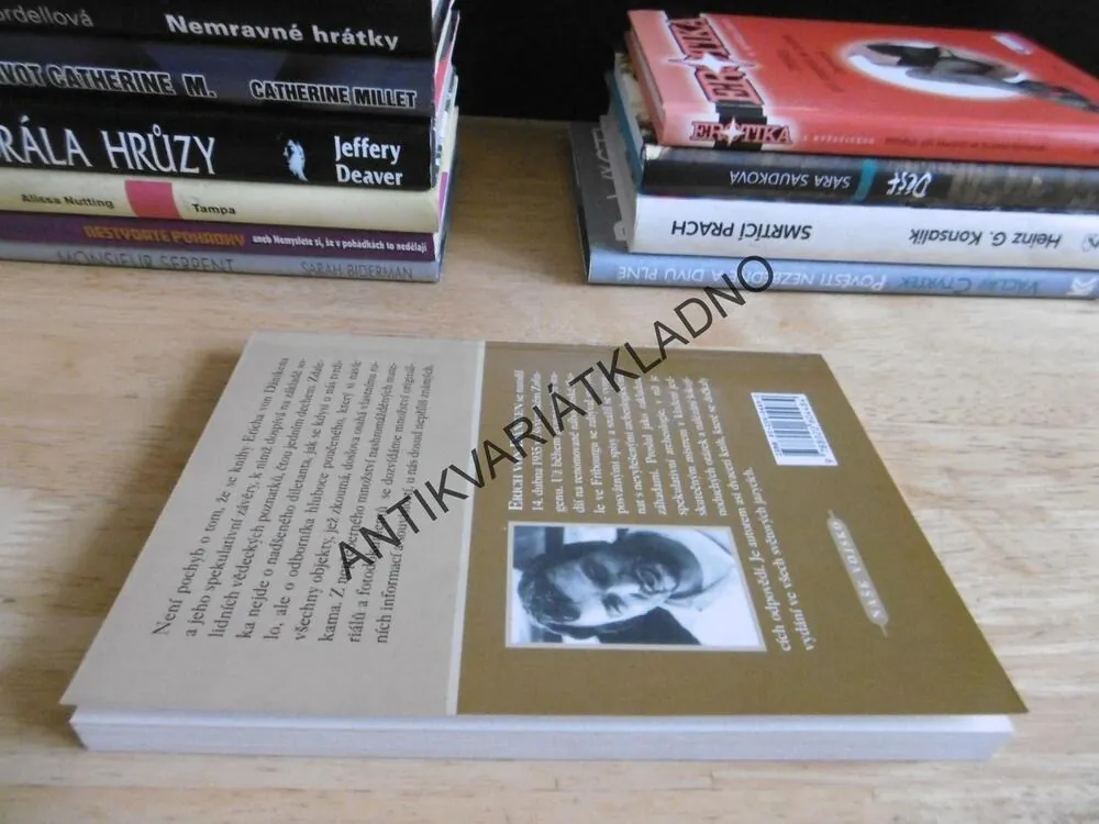 STRATEGIE BOHŮ, ERICH VON DÄNIKEN, **an
