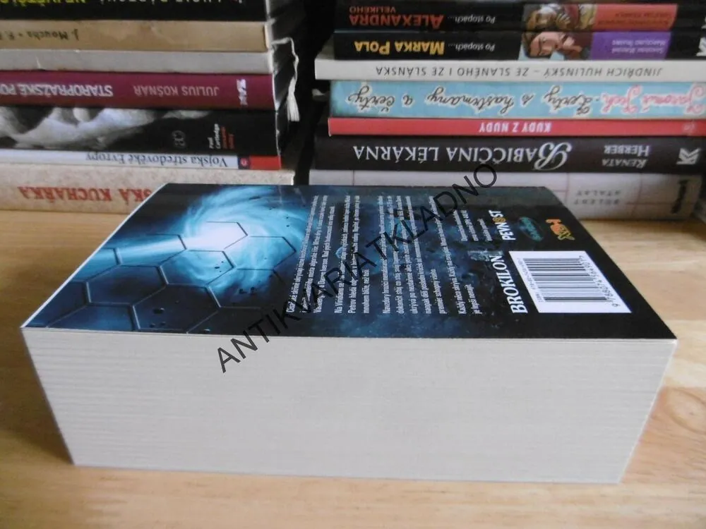 CHLAD CHIMÉRY, EVROPSKÁ SPACE OPERA, JAN HLÁVKA, VYBÍRALOVÁ, **an