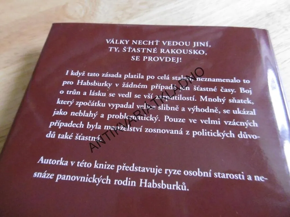O TRŮN A LÁSKU,SIGRID-MARIA GRÖSSINGOVÁ, **an