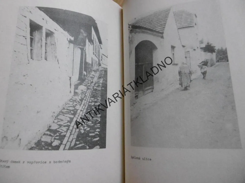 SBORNÍK UNHOŠŤ, STARÁ RADNICE 1786-1986, **an