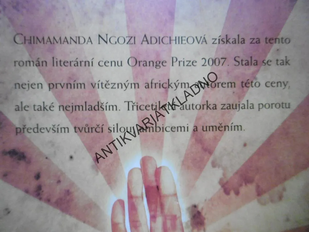 PŮL ŽLUTÉHO SLUNCE, CHIMAMANDA NGOZI ADICHIEOVÁ, **an