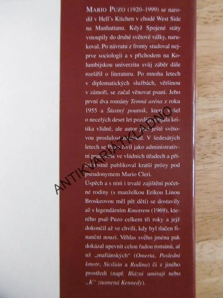 SEDM KATŮ Z MNICHOVA, MARIO PUZO, **an