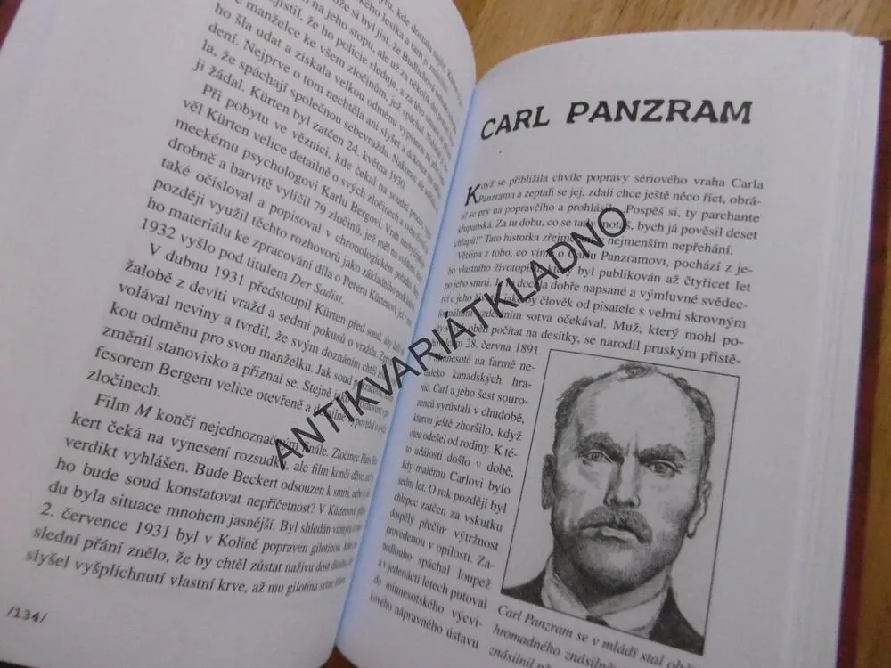 NEJKRUTĚJŠÍ PSYCHOPATI V DĚJINÁCH, JOHN MARLOWE, **an