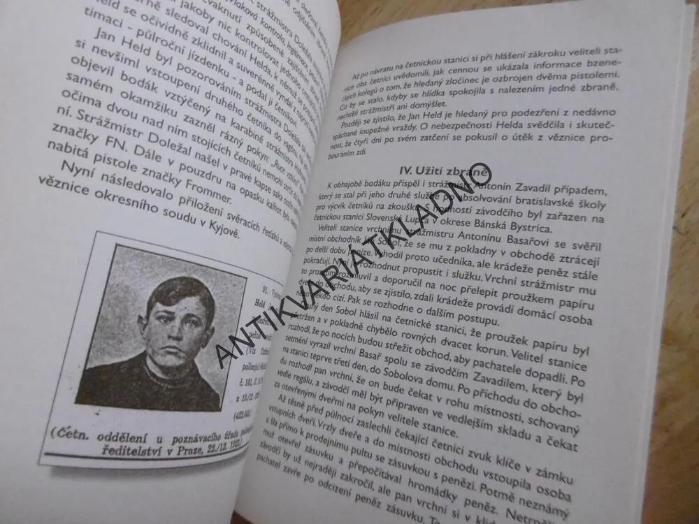 ČETNICKÉ ČTYŘLÍSTKY, MICHAL DLOUHÝ, **an