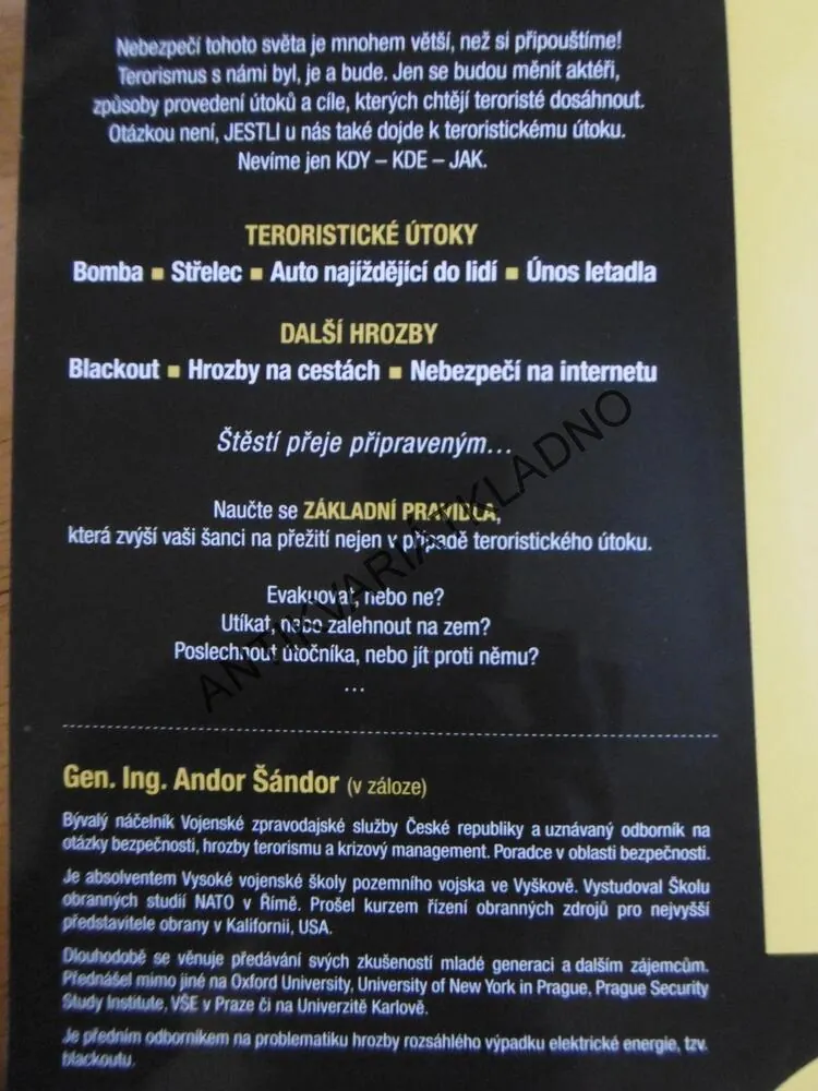 JAK PŘEŽÍT NEJEN TERORISTICKÝ PÚTOK, ANDOR ŠÁNDOR, **an
