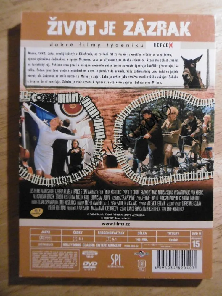 ŽIVOT JE ZÁZAK, DVD FILM