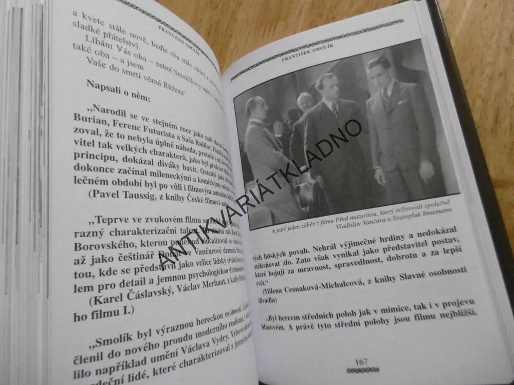 MATINKY, TETINKY A TATÍNKOVÉ, ROBERT ROHÁL, **an