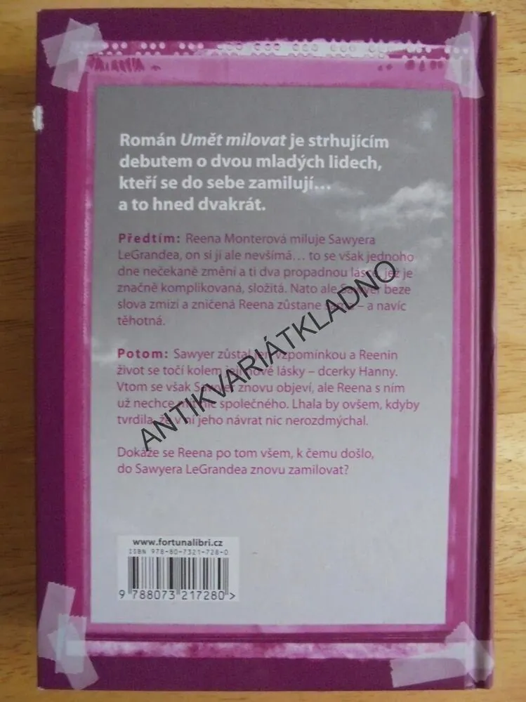 UMĚT MILOVAT, KATIE COTUGNO