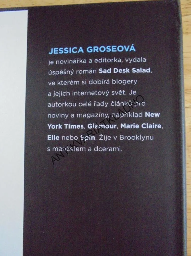 SPŘÍZNĚNÉ DUŠE, JESSICA GROSEOVÁ