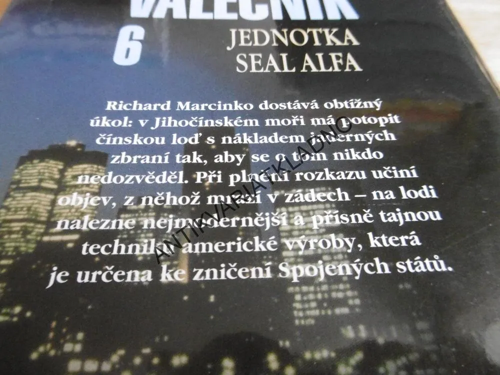 PROFESIONÁLNÍ VÁLEČNÍK, 6., JEDNOTKA SEAL ALFA, RICHARD MARCINKO,**an
