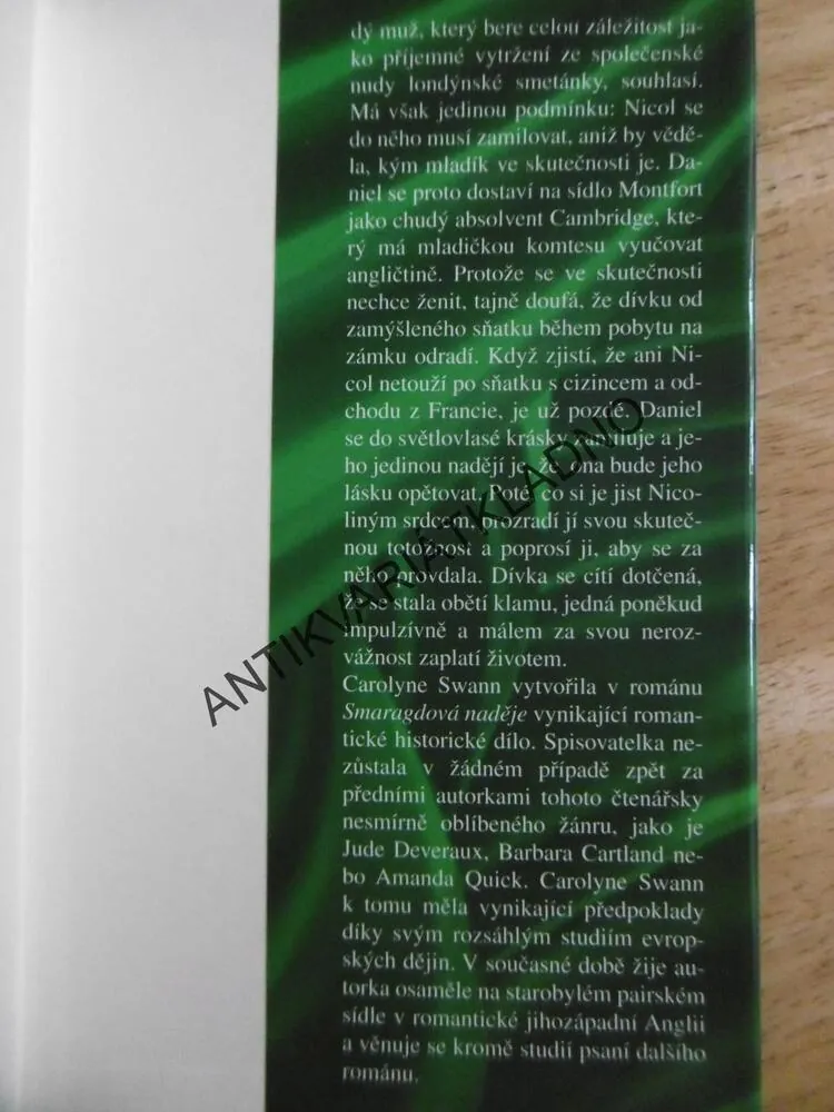 SMARAGDOVÁ NADĚJE, CAROLYNE SWANN, **an