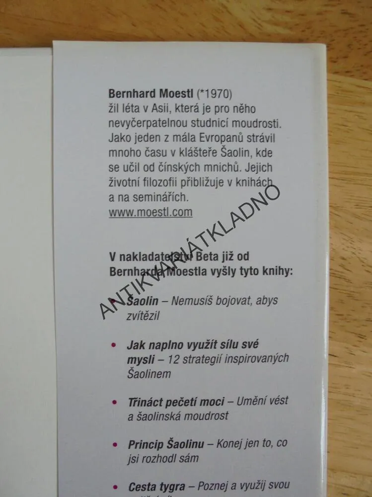 ÚSMĚV JE NEJLEPŠÍ ODPOVĚĎ, MOESTL, ASIJSKÝ KLID,ŠAOLIN