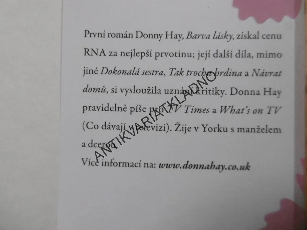 KOUZLO ŽIVOTA, DONNA HAY, **an