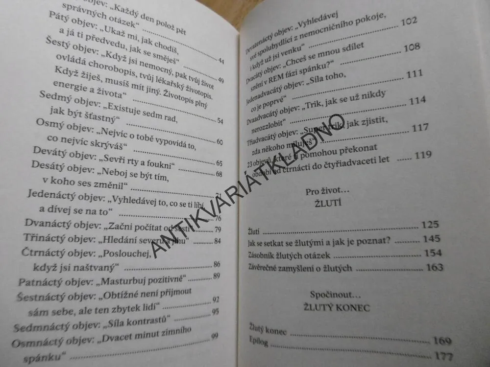 ŽLUTÝ SVĚT, ALBERT ESPINOSA,**an