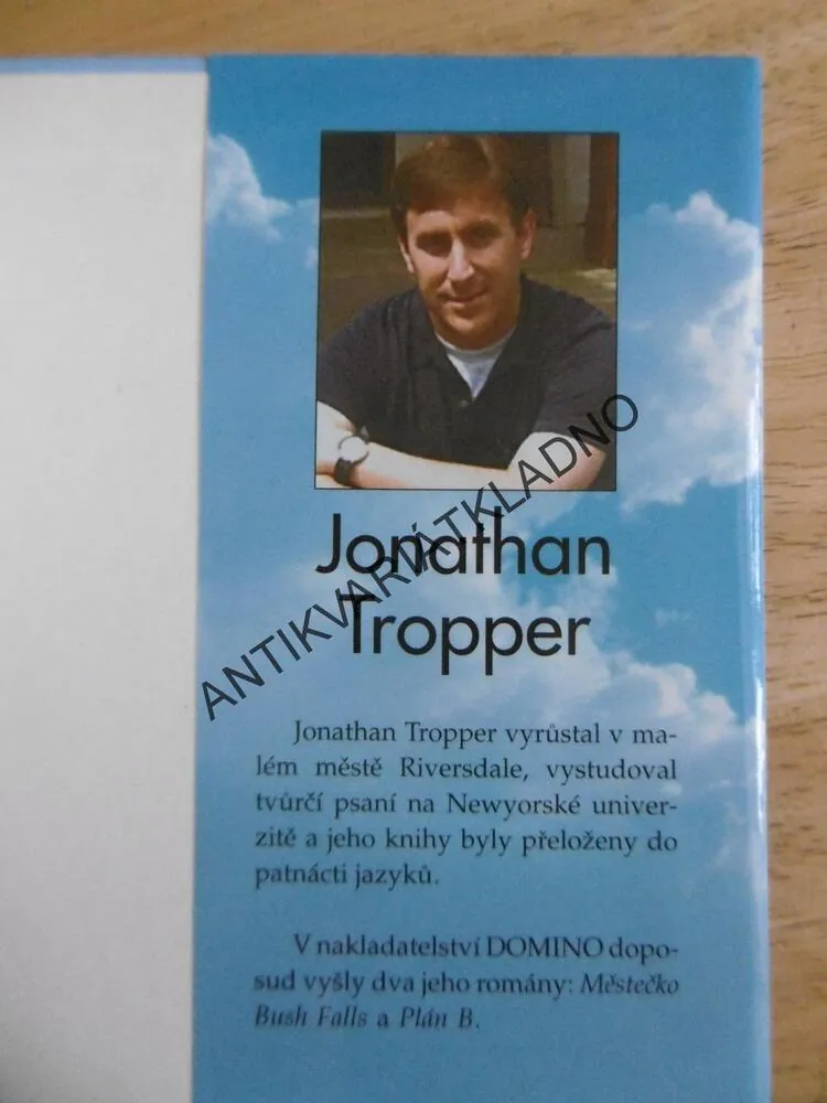 JAK HOVOŘIT S VDOVCEM, JONATHAN TROPPER, **an