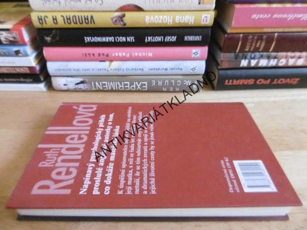 HRA SE SMRTÍ, RUTH RENDELLOVÁ, **an