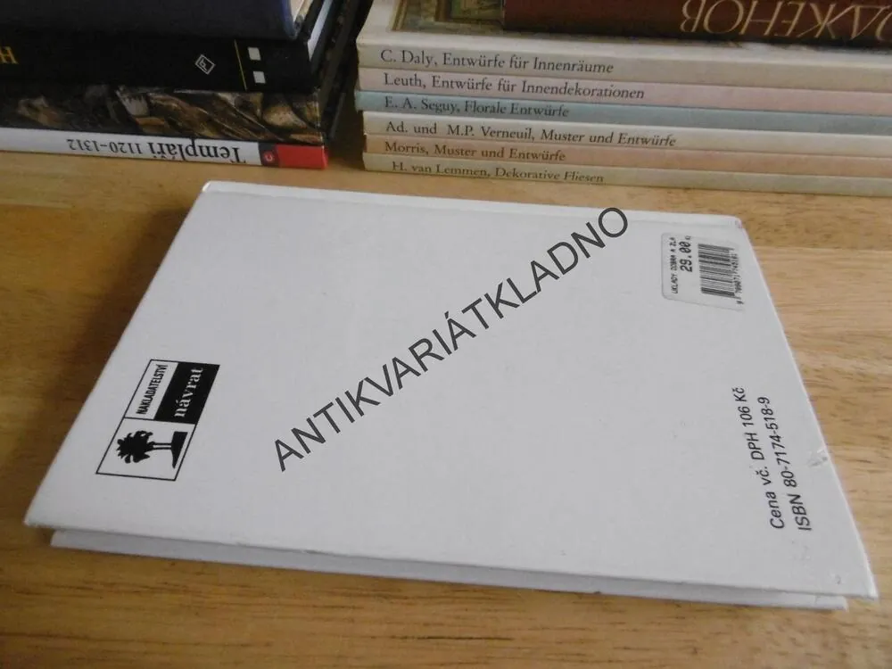 ÚKLADY DOBRA A ZLA, KAREL MAY, NÁVRAT, **an