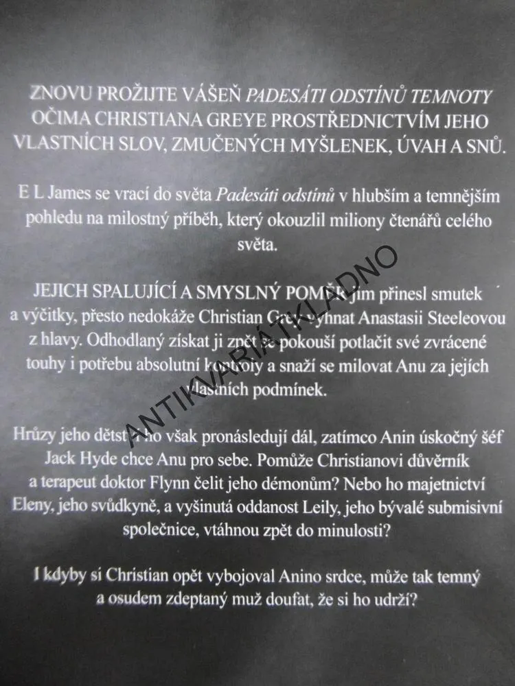 DARKER, E.L. JAMES, PADESÁT ODSTÍNŮ ŠEDI, **an
