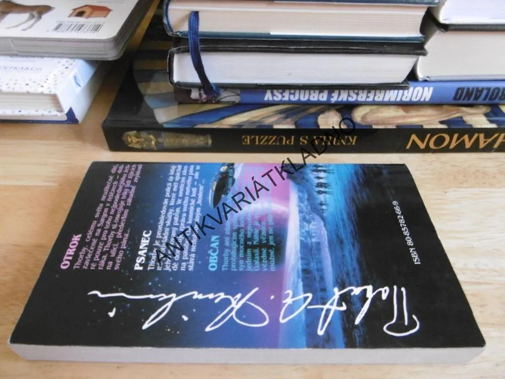 OBČAN GALAXIE, ROBERT A. HEINLEIN, **an