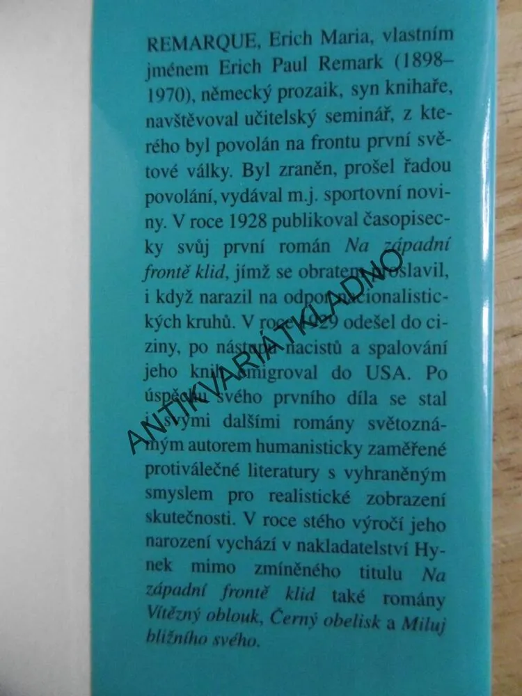VÍTĚZNÝ OBLOUK, ERICH MARIA REMARQUE, **an