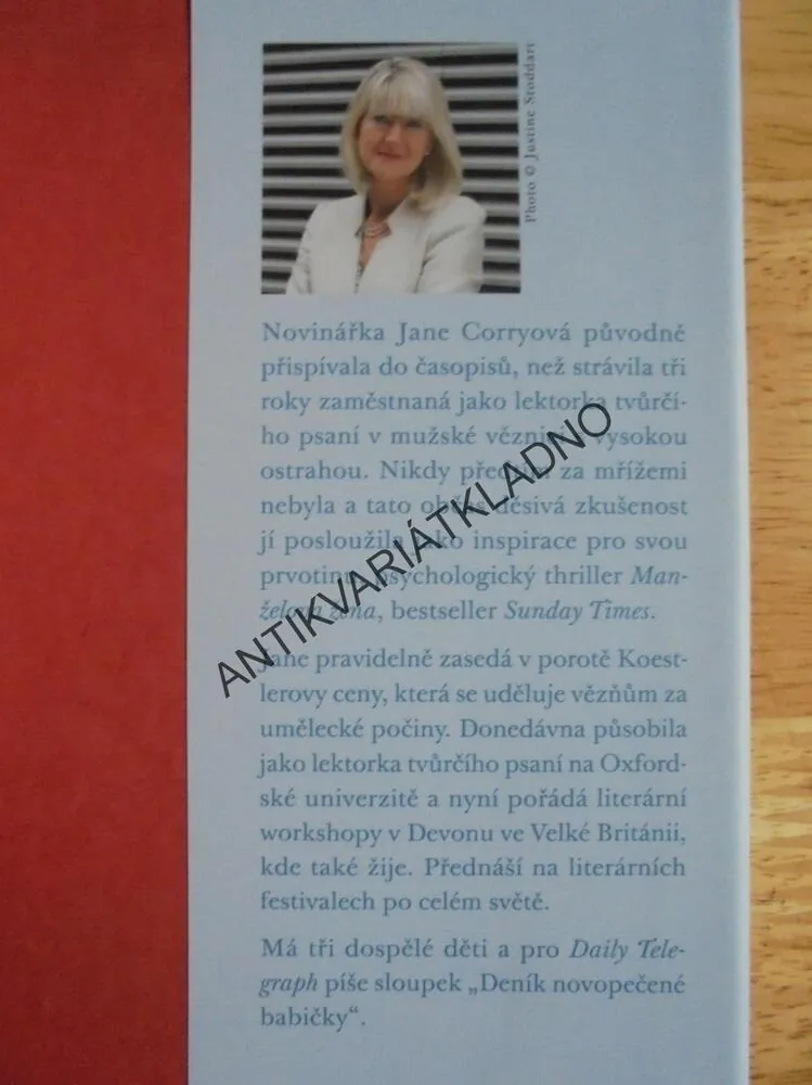 MANŽELOVA ŽENA, JANE CORRYOVÁ, **an
