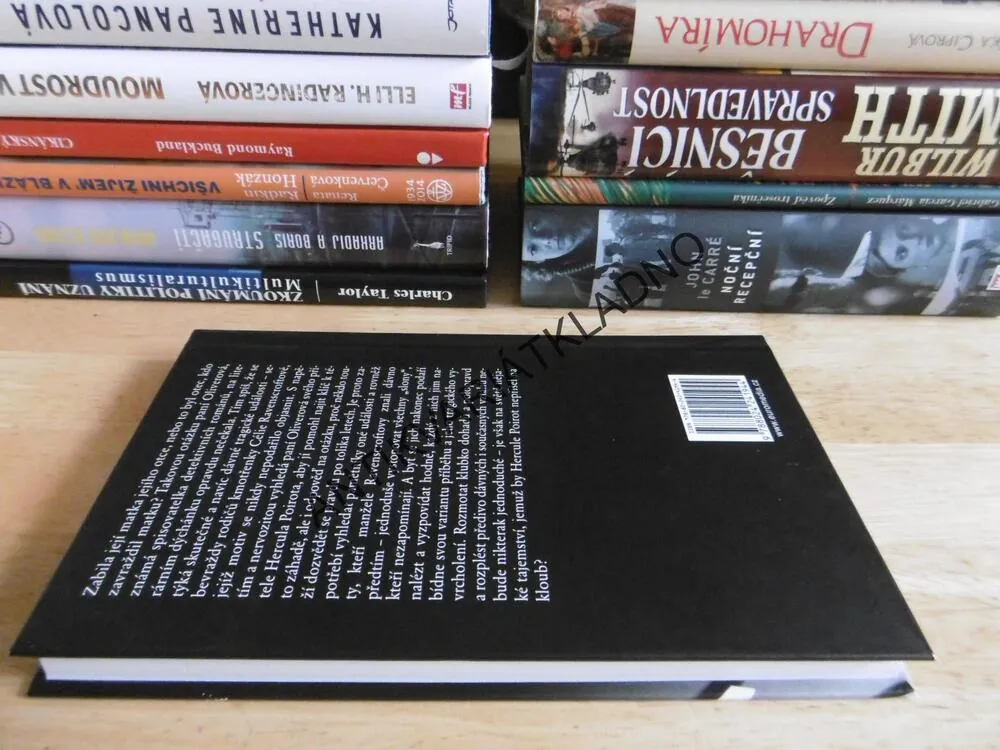 SLONI MAJÍ PAMĚŤ, AGATHA CHRISTIE, **an