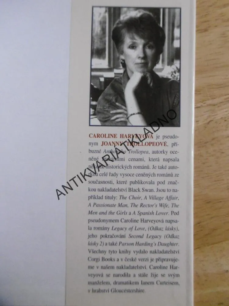 SKANDÁLNÍ LÁSKA, JOANNA TROLLOPE, **an