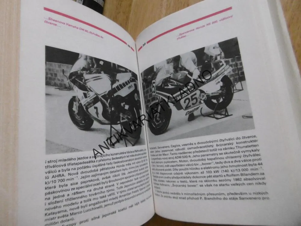SVĚT VELKÝCH CEN, JIŘÍ WOHLMUTH, **an