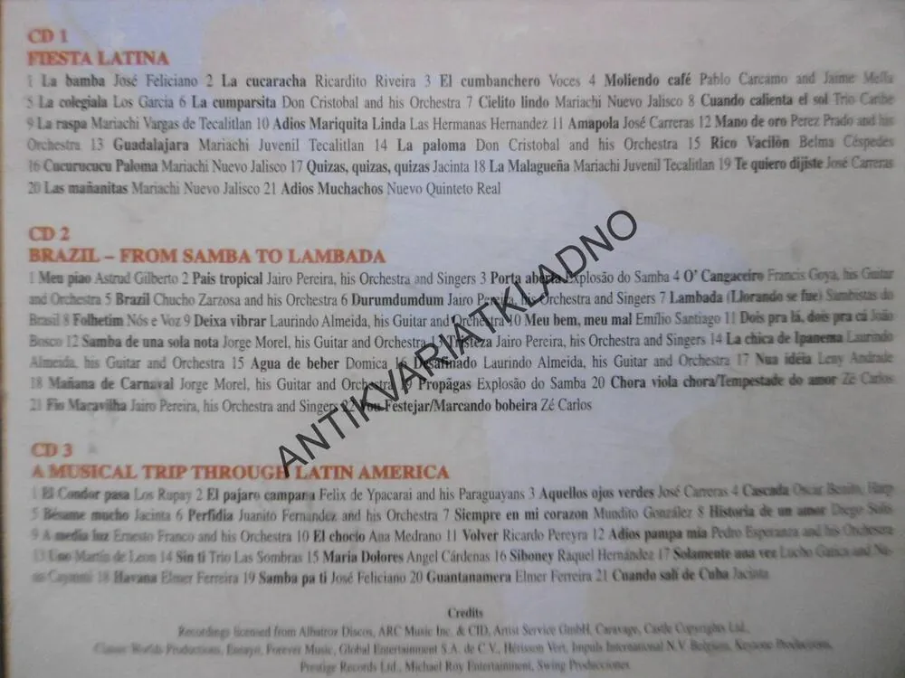 VIVA LA FIESTA!, 3 X CD HUDBA