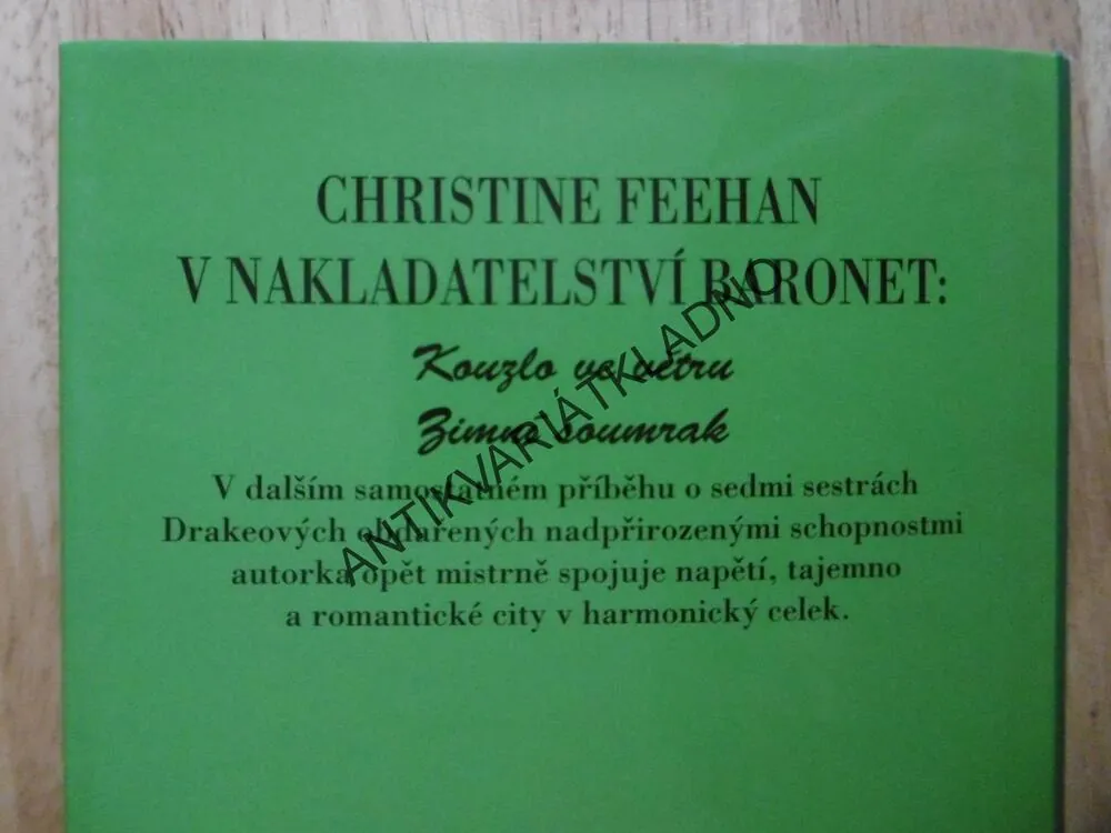 ZIMNÍ SOUMRAK, CHRISTINE FEEHAN, **an