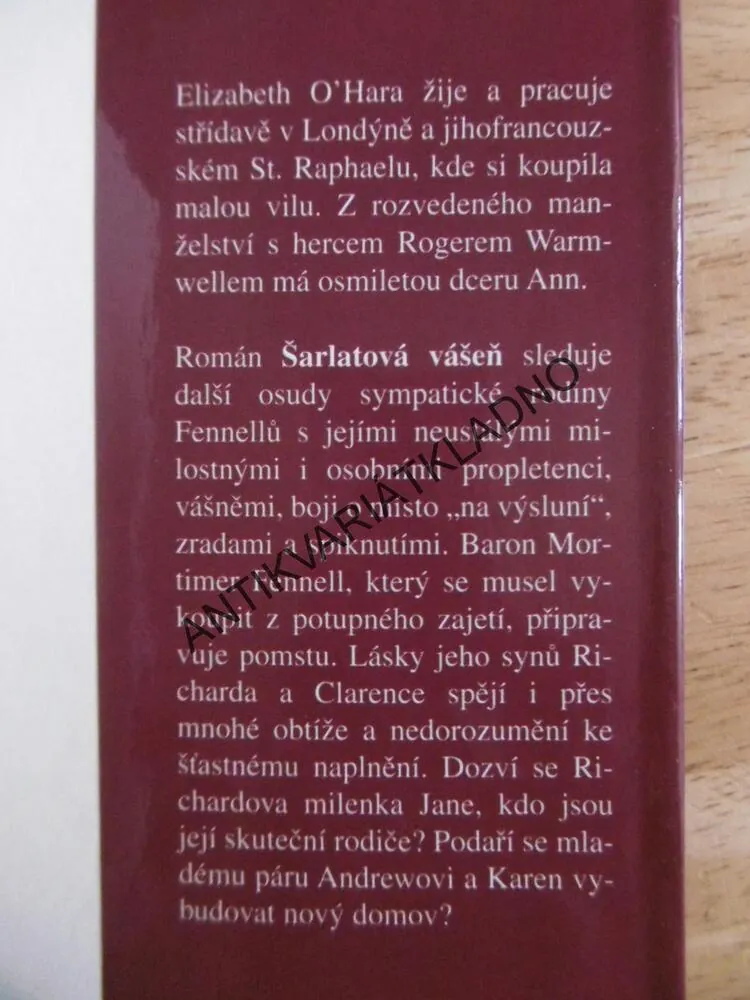 ŠARLATOVÝ VÁŠEŇ, ELIZABETH O´HARA, **an