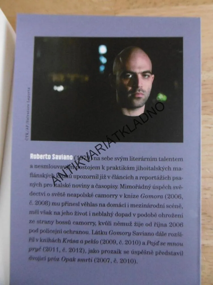 NULA NULA NULA, ROBERTO SAVIANO, **an