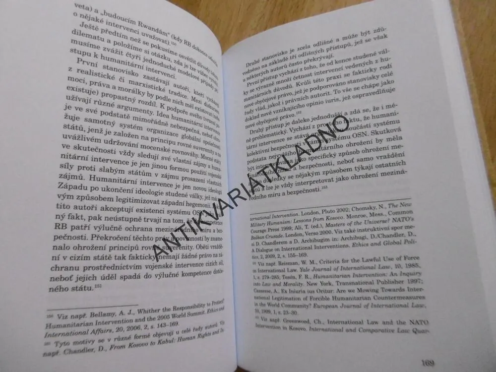 KAPITOLY Z TEORIE SPRAVEDLIVÉ VÁLKY, JOSEF VELEK, **an 