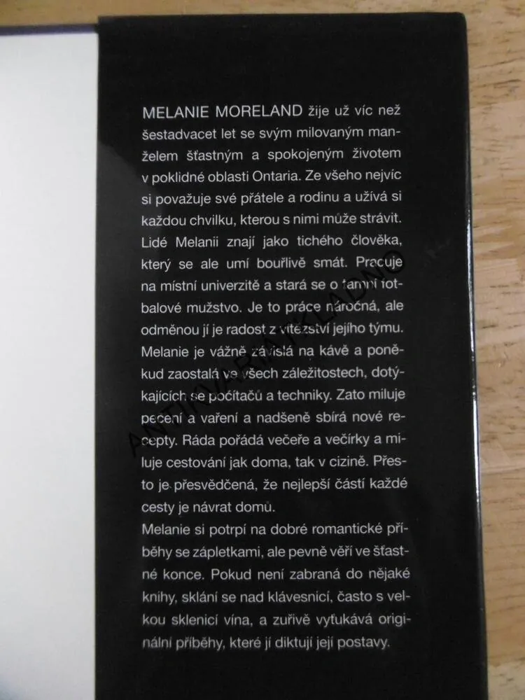 KONTRAKT, MELANIE MORELAND, **an