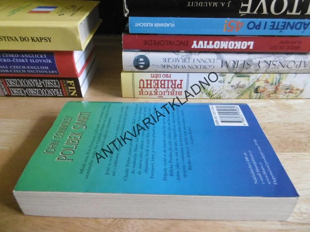 POLIBEK SMRTI, JOHN CONNOLLY, **an