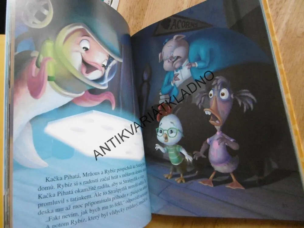 STRAŠPYTLÍK, WALT DISNEY, **an