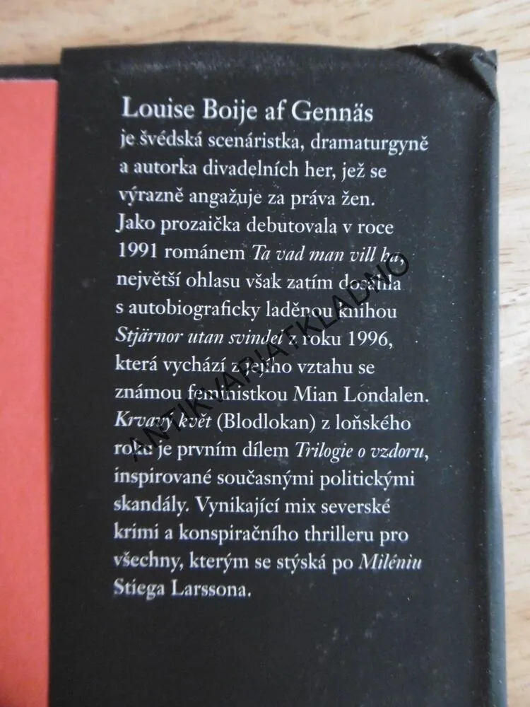 KRVAVÝ KVĚT, LOUISE BOLJE AF GENNÄS, **an