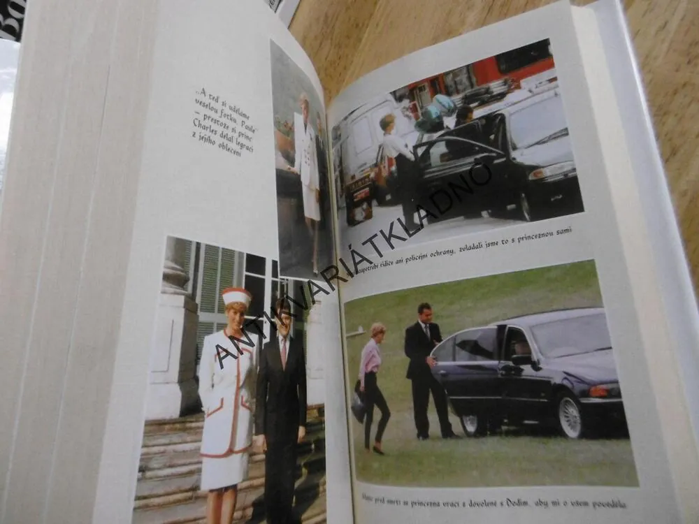KRÁLOVSKÁ SLUŽBA, PAUL BURRELL, PRINCEZNA DIANA, **an