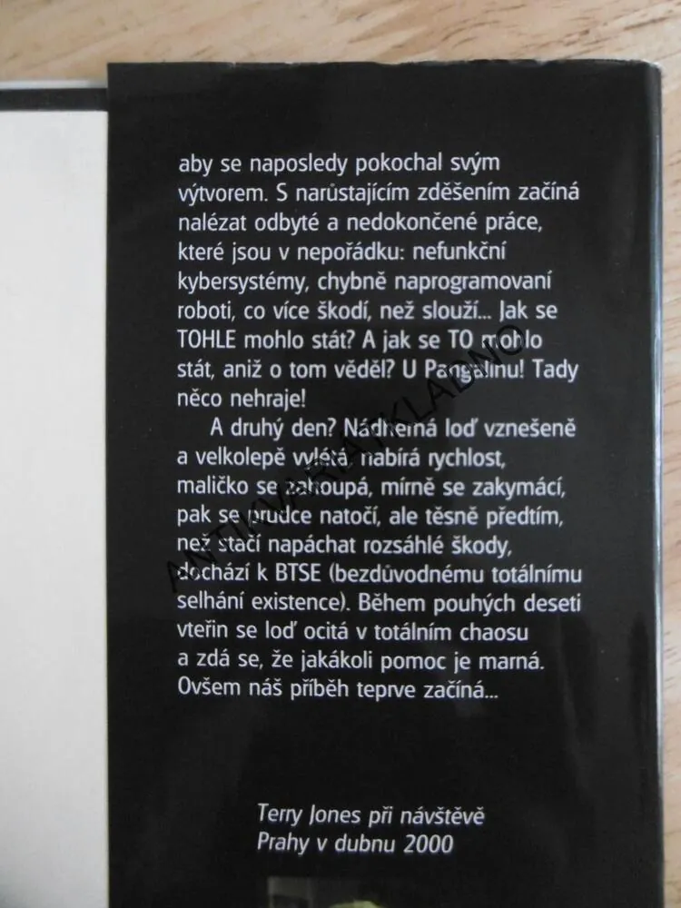 DOUGLAS ADAMS VESMÍRNÁ LOĎ TITANIC, TERRY JONES, **an