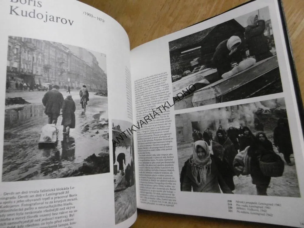 PŘÍBĚH FOTOGRAFIE, FOTOGRAFOVÁNÍ, MRÁZKOVÁ, **an