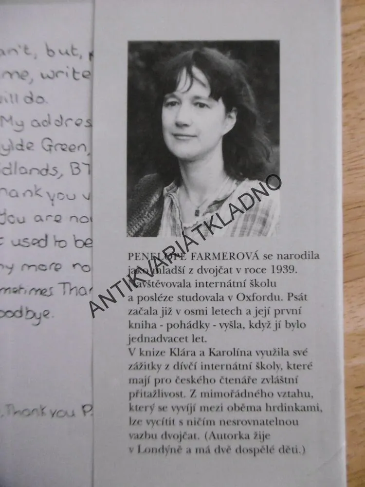 KLÁRA A KAROLÍNA, PENELOPE FARMEROVÁ, **an
