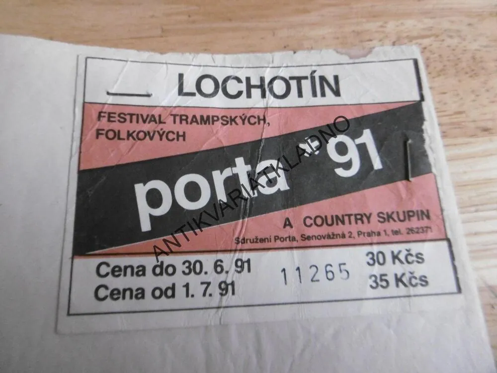 VLAJKA A DALŠÍCH 99 ZNÁMÝCH PÍSNIČEK OD TÁBOROVÝCH OHŇŮ, ZPĚVNÍK, NOTY, TEXTY