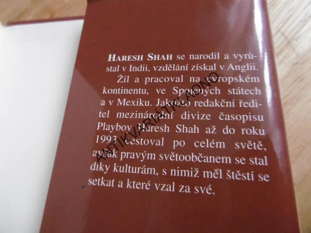 SIMULTÁNNÍ ORGASMY A DALŠÍ MÝTY, REALISTICKÝ POHLED NA INTIMNÍ VZTAHY, HARESH SHAH, **an
