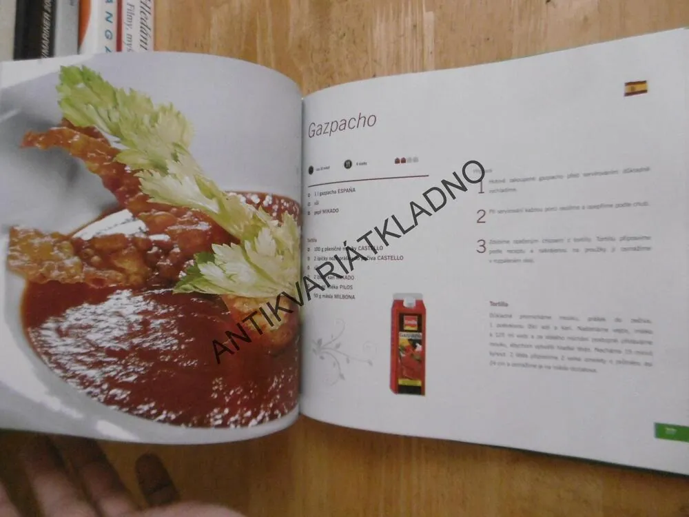 LIDL KUCHAŘKA, **an