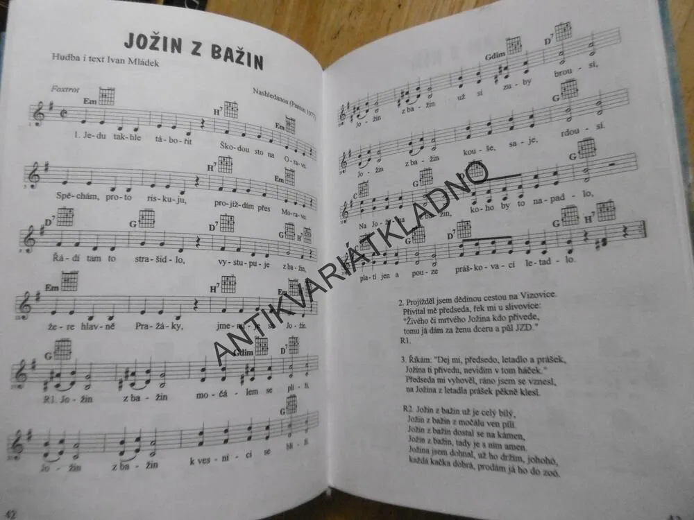 ŠEL TUDY MĚL BANJO, PÍSNĚ IVANA MLÁDKA, **an