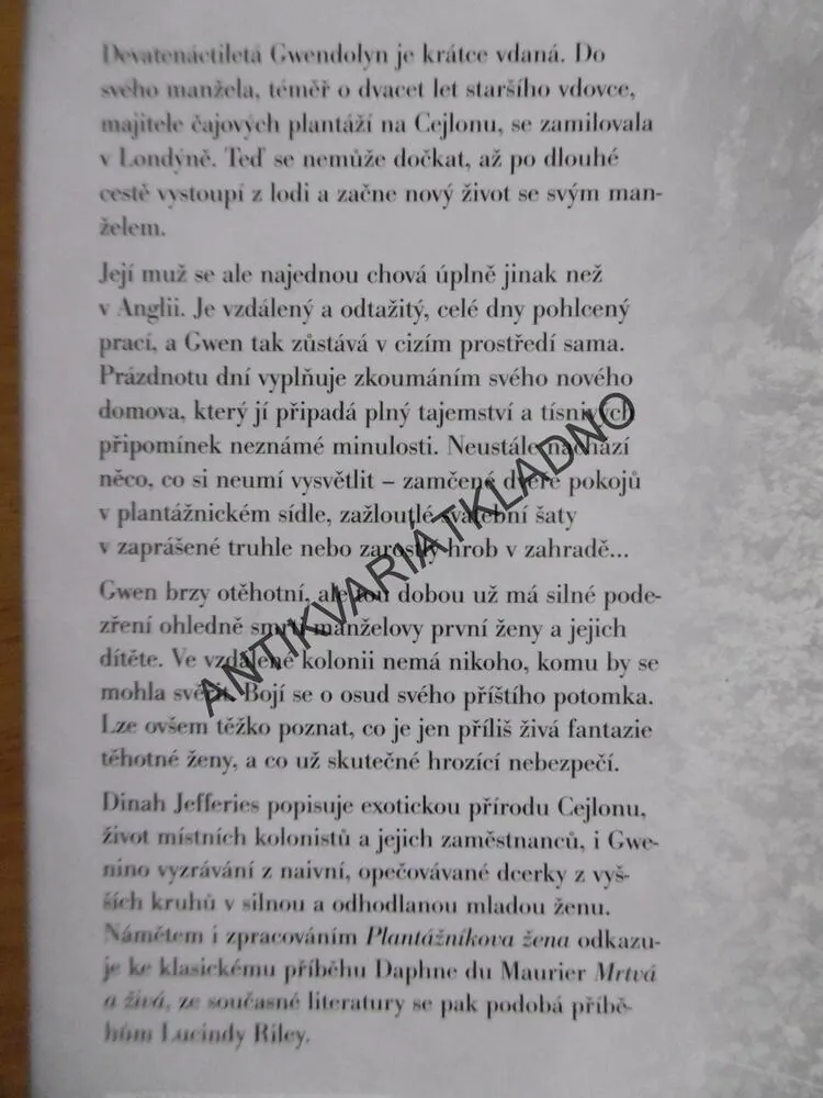 PLANTÁŽNÍKOVA ŽENA, DINAH JEFFERIES,**an
