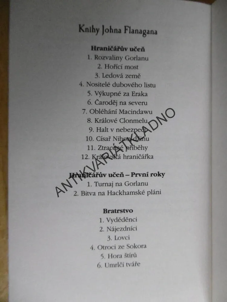 HRANIČÁŘŮV UČEŇ, JOHN FLANAGAN, BITVA NA HACKHAMSKÉ PLÁNI